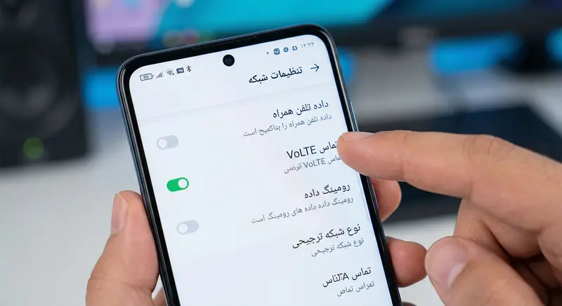تنظیمات شبکه موبایل برای بررسی علت قطع شدن تماس در حین مکالمه و ۵ راه حل فوری (همراه اول و ایرانسل)